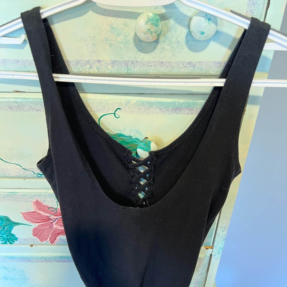 ⭐️B2G1⭐️ FOREVER21 BLACK BODYSUIT